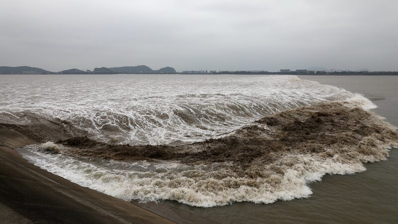 Southern_China_Braces_for_Possible_Flooding_as_Rains_Intensify - Khabar Asia Southern_China_Braces_for_Possible_Flooding_as_Rains_Intensify