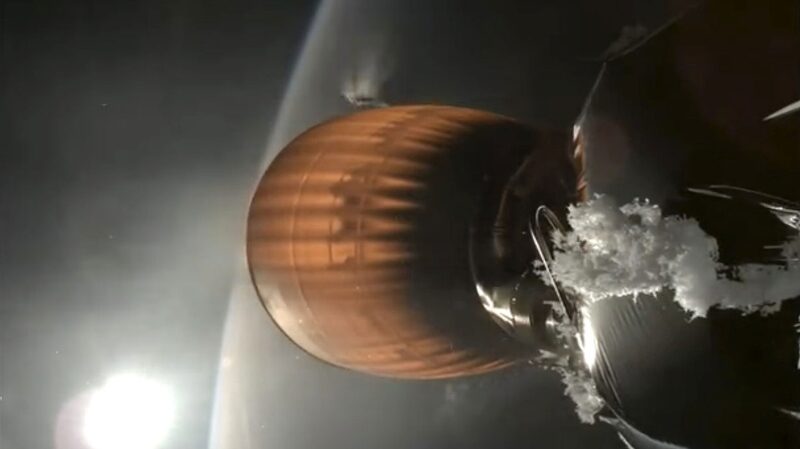 SpaceX_Falcon_9_Grounded_by_FAA_After_Starlink_Mission_Failure - Khabar Asia SpaceX_Falcon_9_Grounded_by_FAA_After_Starlink_Mission_Failure