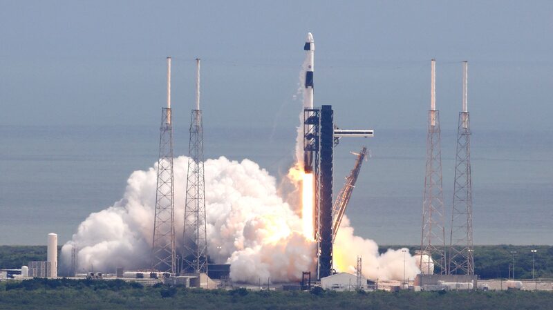 SpaceX_Launches_Mission_to_Bring_Home_Stranded_Astronauts_from_ISS - Khabar Asia SpaceX_Launches_Mission_to_Bring_Home_Stranded_Astronauts_from_ISS