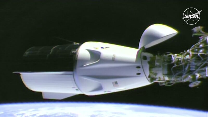SpaceX_s_Falcon_9_Cleared_for_Hera_Mission_Launch_After_FAA_Review - Khabar Asia SpaceX_s_Falcon_9_Cleared_for_Hera_Mission_Launch_After_FAA_Review