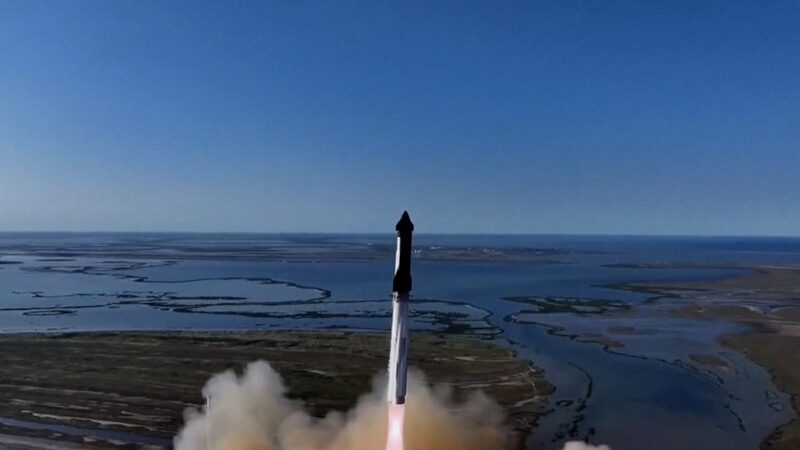 SpaceX_s_Starship_Launches_Again__Booster_Catch_Attempt_Aborted_Mid_Flight_poster - Khabar Asia SpaceX_s_Starship_Launches_Again__Booster_Catch_Attempt_Aborted_Mid_Flight video poster