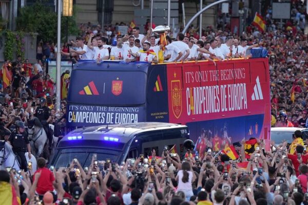 Spain Squad Meets King and Prime Minister Before Euro 2024 Victory Parade Spain_Squad_Meets_King_and_Prime_Minister_Before_Euro_2024_Victory_Parade