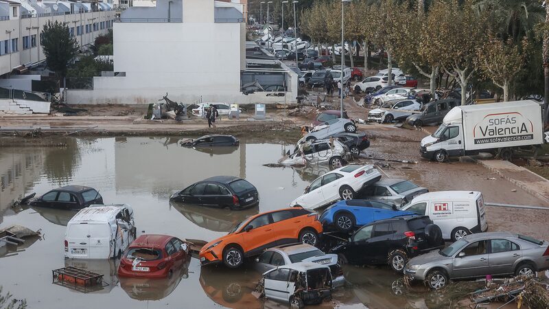 Spain_s_Deadliest_Flood_in_Modern_History_Claims_at_Least_95_Lives - Khabar Asia Spain_s_Deadliest_Flood_in_Modern_History_Claims_at_Least_95_Lives