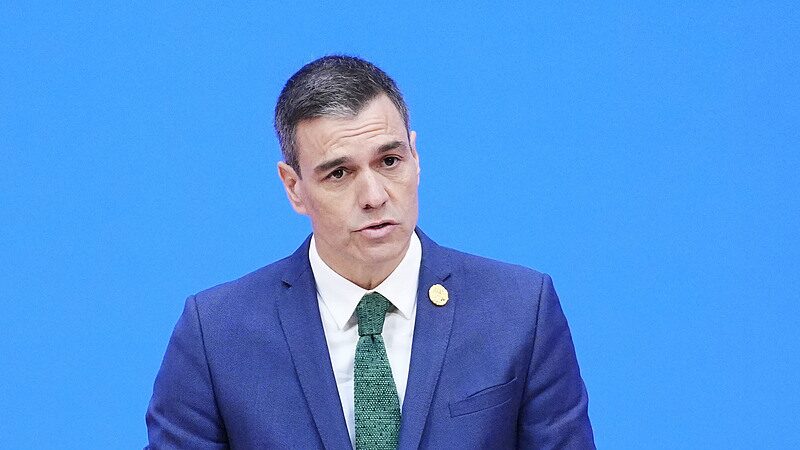 Spanish_Prime_Minister_Pedro_Sanchez_Visits_China_to_Strengthen_Strategic_Partnership - Khabar Asia Spanish_Prime_Minister_Pedro_Sanchez_Visits_China_to_Strengthen_Strategic_Partnership