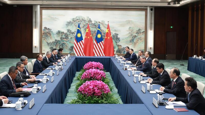 Strengthening_China_Malaysia_Ties_Through_High_Level_Exchanges - Khabar Asia Strengthening_China_Malaysia_Ties_Through_High_Level_Exchanges