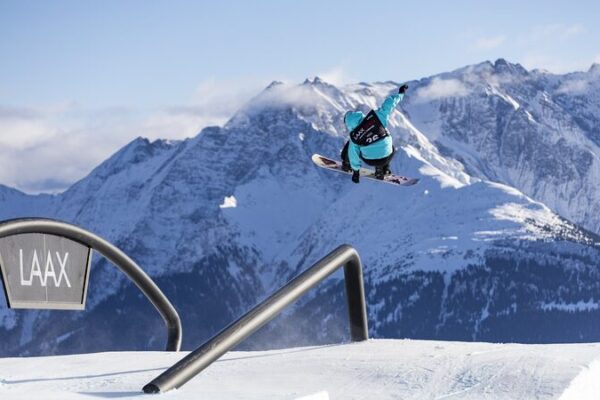 Su_Yiming_and_Gu_Ailing_Advance_in_Slopestyle_World_Cup_Qualifiers