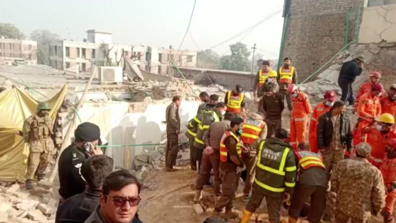 Suicide Bombing at Peshawar Mosque Kills 100, Wounds Hundreds video poster