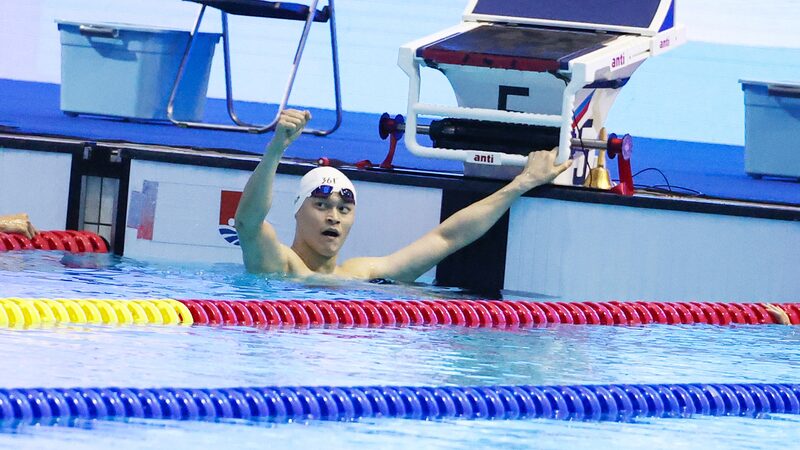 Sun_Yang_Returns_to_Swimming_After_Four_Year_Suspension__A_Comeback_Story video poster