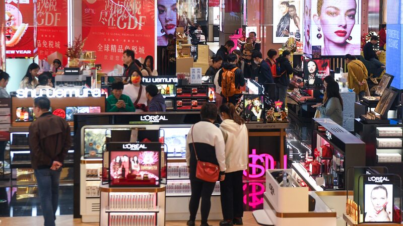 Surge_in_Hainan_Duty-Free_Shopping_Reflects_Spring_Festival_Travel_Boom - Khabar Asia Surge in Hainan Duty-Free Shopping Reflects Spring Festival Travel Boom