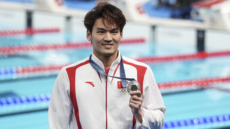 Swimming_Sensations_Shine_at_Paris_Olympics__China_s_Xu_and_Tang_Take_Silvers