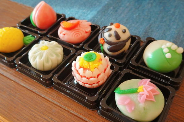 Tangguozi Pastries Offer Time-Travel Experience in Wuxi’s Nianhuawan Tangguozi_Pastries_Offer_Time_Travel_Experience_in_Wuxi_s_Nianhuawan