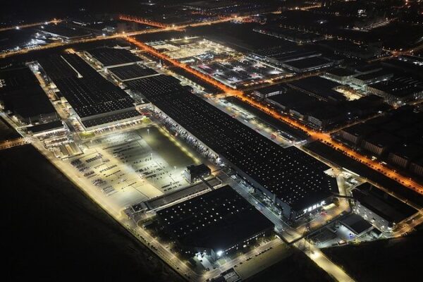 Tesla’s Shanghai Megafactory Nears Completion, Boosting Global Energy Storage Tesla_s_Shanghai_Megafactory_Nears_Completion__Boosting_Global_Energy_Storage