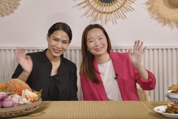 Thai Restaurateur Pim Brings Flavors of Home to Beijing Thai Restaurateur Pim Brings Flavors of Home to Beijing video poster