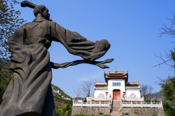 The Enduring Legacy of Qu Yuan: From Literature to Spirit