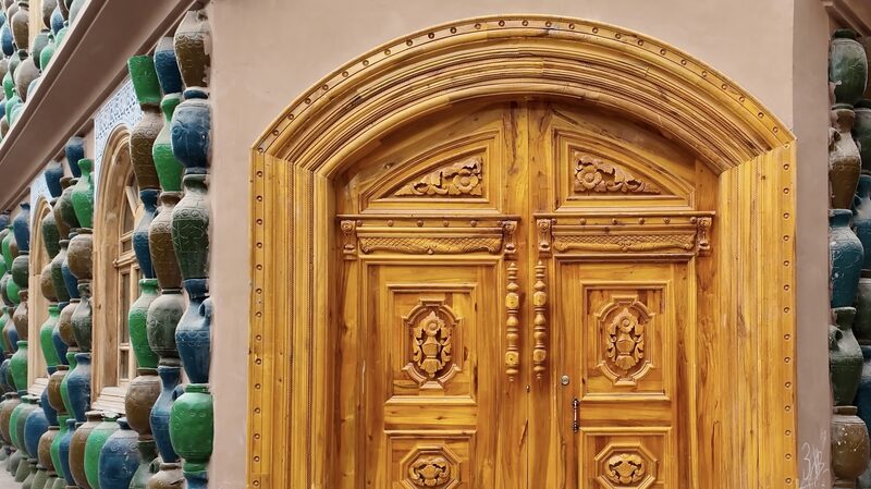 The_Gates_of_Kashgar__A_Journey_Through_Colorful_Doorways - Khabar Asia The_Gates_of_Kashgar__A_Journey_Through_Colorful_Doorways