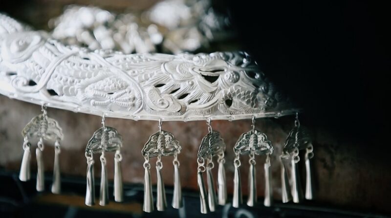 The_Shining_Art_of_Miao_Silversmithing__Preserving_a_Centuries_Old_Tradition - Khabar Asia The_Shining_Art_of_Miao_Silversmithing__Preserving_a_Centuries_Old_Tradition