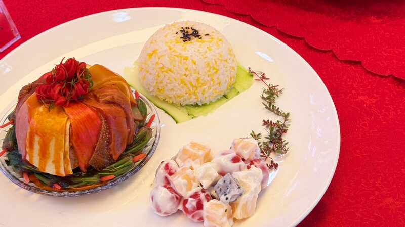 Three_Day_Food_Festival_Unveils_Tongren_s_Culinary_Charm