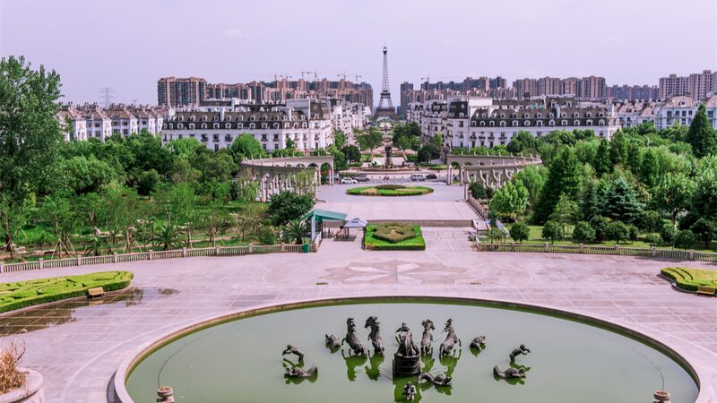 Tianducheng_Chinas_Own_Slice_of_Paris_in_Hangzhou - Khabar Asia Tianducheng: China's Own Slice of Paris in Hangzhou