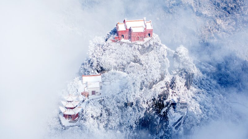 Tianzhu_Mountain_Transforms_into_Winter_Wonderland_after_Fresh_Snowfall - Khabar Asia Tianzhu Mountain Transforms into Winter Wonderland after Fresh Snowfall