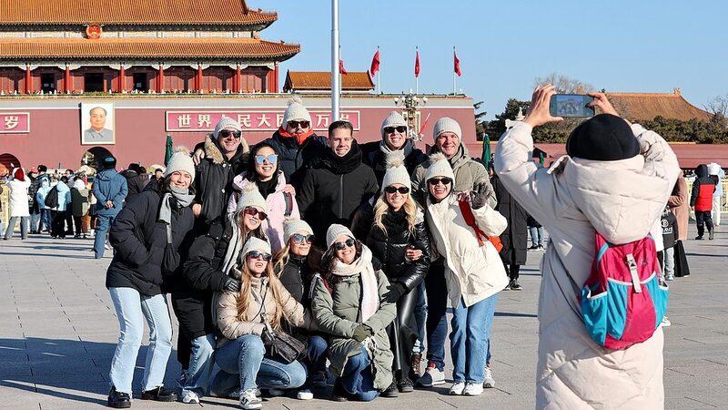 Traditional_Chinese_Culture_Draws_Increasing_Number_of_International_Visitors_During_Spring_Festival_poster - Khabar Asia Traditional_Chinese_Culture_Draws_Increasing_Number_of_International_Visitors_During_Spring_Festival video poster