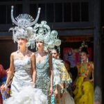 Traditional_Miao_and_Dong_Costumes_Dazzle_at_Kaili_City_Fashion_Show