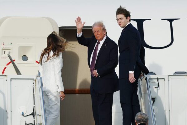 Trump Considers 90-Day Extension for TikTok Amid Looming Ban Deadline Trump_Considers_90_Day_Extension_for_TikTok_Amid_Looming_Ban_Deadline