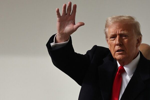 Trump’s New External Revenue Service Faces Criticism Amid Global Trade Tensions Trump_s_New_External_Revenue_Service_Faces_Criticism_Amid_Global_Trade_Tensions