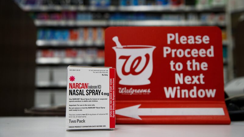 Trump_s_Transition_Team_Enlists_Tech_Giants_to_Combat_Online_Fentanyl_Sales - Khabar Asia Trump_s_Transition_Team_Enlists_Tech_Giants_to_Combat_Online_Fentanyl_Sales