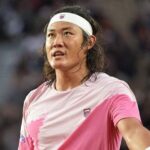 Tsitsipas Defeats China's Zhang Zhizhen at French Open; Yuan Yue and Wang Xiyu Advance