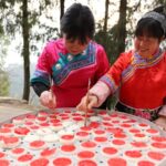 Tujia_People_Craft_Traditional_Cakes_to_Welcome_the_New_Year_in_Guizhou