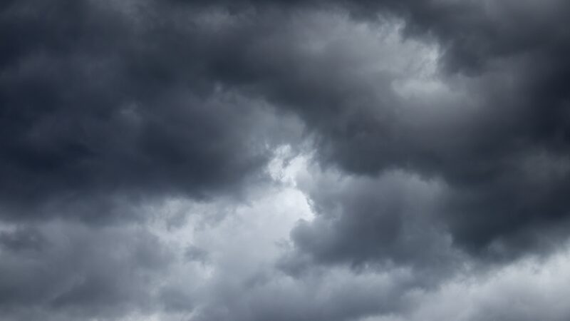 Typhoon_Jongdari_Poised_to_Bring_Gales_to_Eastern_China