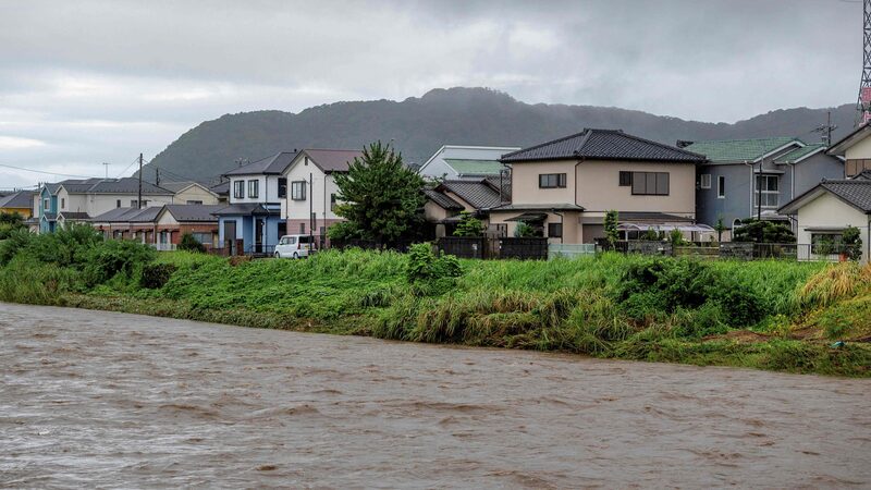 Typhoon_Shanshan_Drenches_Japan__Prompting_Landslide_and_Flood_Alerts - Khabar Asia Typhoon_Shanshan_Drenches_Japan__Prompting_Landslide_and_Flood_Alerts