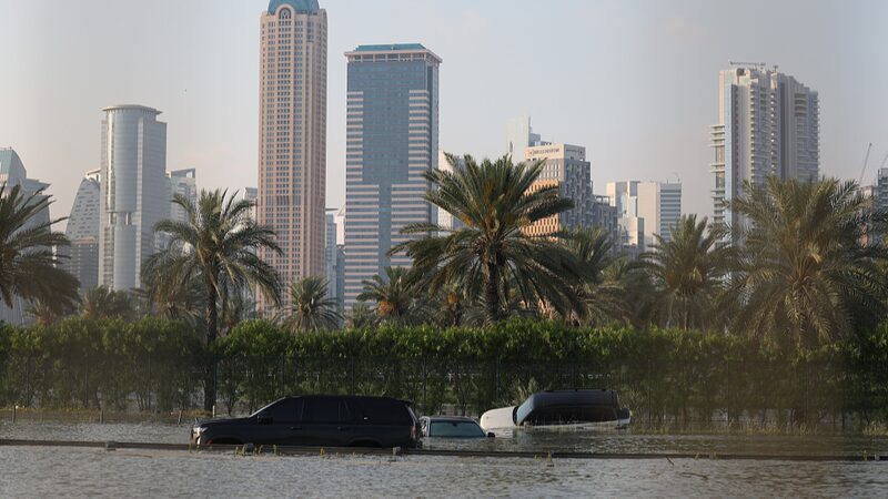 UAE_Battles_Aftermath_of_Record_Rainfall_as_Cleanup_Efforts_Begin - Khabar Asia UAE Battles Aftermath of Record Rainfall as Cleanup Efforts Begin