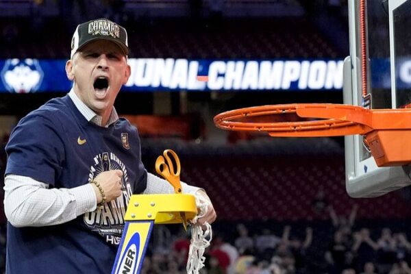 UConn’s Dan Hurley Gains NBA Attention After NCAA Triumph UConn's Dan Hurley Gains NBA Attention After NCAA Triumph