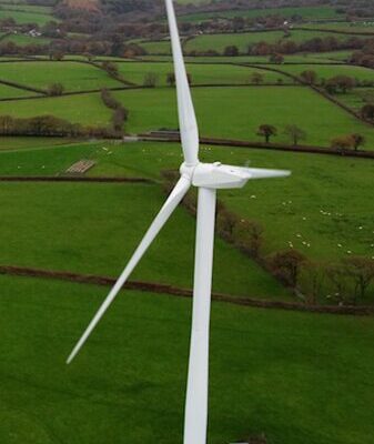 UK Unveils Ambitious Wind Energy Plans to Transform Coastal Landscape UK_Unveils_Ambitious_Wind_Energy_Plans_to_Transform_Coastal_Landscape video poster