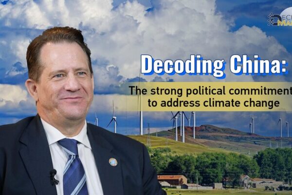 UN FAO Representative Praises China's Commitment to Climate Change and Food Security video poster