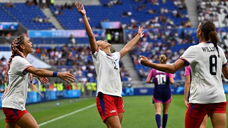 USA_Women_s_Football_Team_Defeats_Germany_1_0_to_Reach_Paris_2024_Olympic_Final - Khabar Asia USA_Women_s_Football_Team_Defeats_Germany_1_0_to_Reach_Paris_2024_Olympic_Final