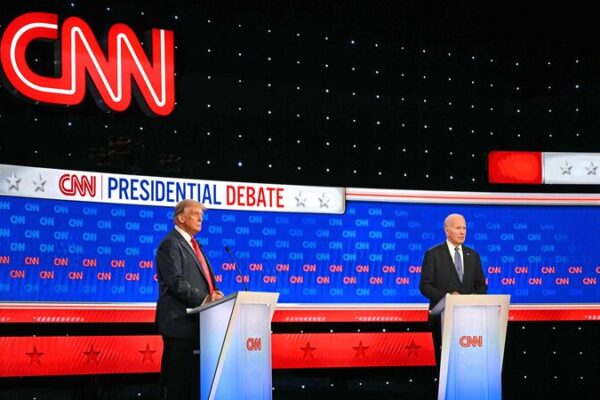 U.S. Democrats Rally Behind Biden Amid Calls for New Leadership