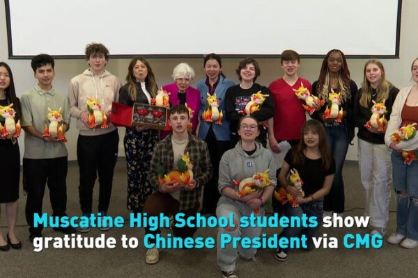 U.S. Students Express Gratitude to Chinese President After Cultural Exchange video poster
