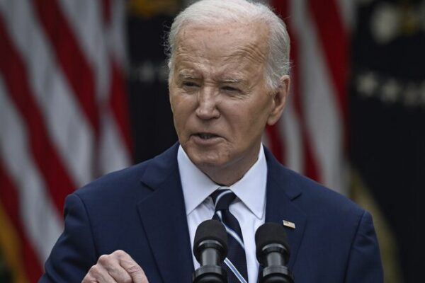 US Tariff Hikes on Chinese Imports Face Domestic Criticism Over Economic and Climate Concerns US Tariff Hikes on Chinese Imports Face Domestic Criticism Over Economic and Climate Concerns