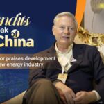 U_S__Professor_Praises_China_s_New_Energy_Advances_During_Henan_Visit
