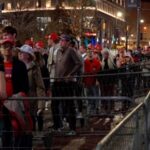 U_S__Voters_Begin_Casting_Ballots_in_New_Hampshire_Town video poster