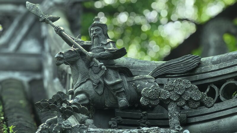 Unveiling the Hidden Sculptures of Shanghai's Yu Garden