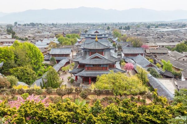 Unveiling the Timeless Elegance of Mu Residence in Lijiang video poster