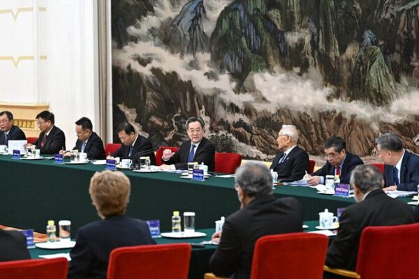 Vice Premier Ding Xuexiang Highlights China’s Promising Future to Global Guests Vice_Premier_Ding_Xuexiang_Highlights_China_s_Promising_Future_to_Global_Guests