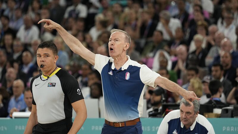 Vincent_Collet_Steps_Down_as_France_Coach__Becomes_FFBB_Advisor - Khabar Asia Vincent_Collet_Steps_Down_as_France_Coach__Becomes_FFBB_Advisor