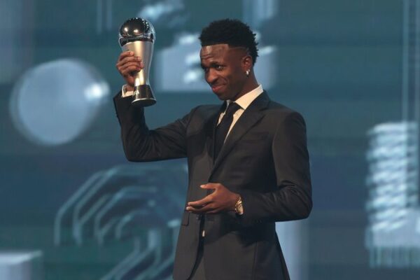 Vinicius Junior and Aitana Bonmati Crowned FIFA Players of the Year Vinicius_Junior_and_Aitana_Bonmati_Crowned_FIFA_Players_of_the_Year