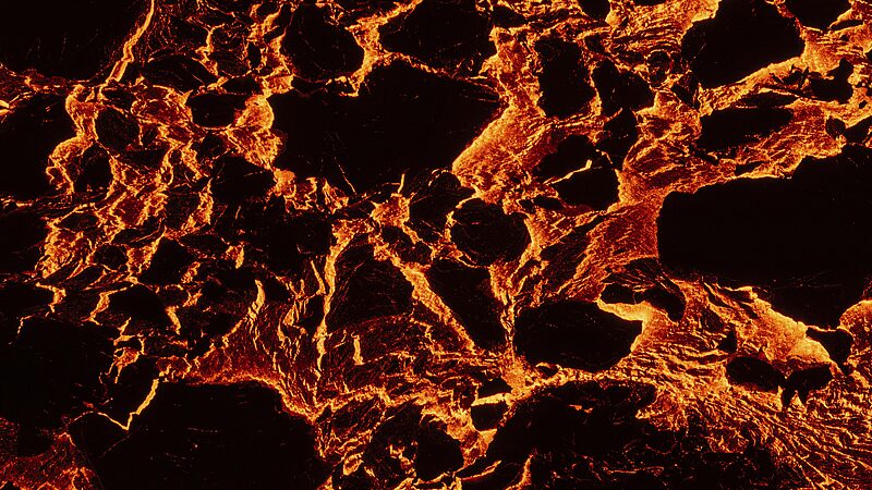 Volcano_Near_Iceland_s_Capital_Erupts_for_10th_Time_Since_2021_poster - Khabar Asia Volcano_Near_Iceland_s_Capital_Erupts_for_10th_Time_Since_2021 video poster