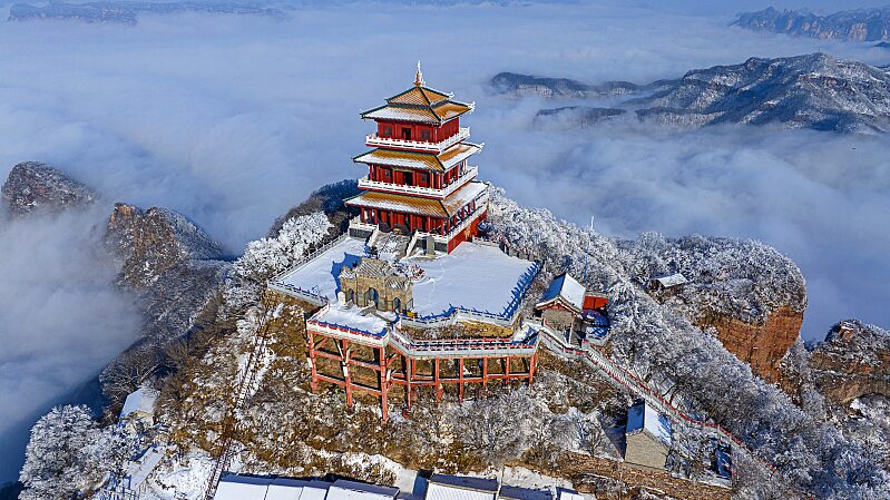 Wangwu_Mountain_Transforms_into_Winter_Wonderland_in_Henan_Province - Khabar Asia Wangwu Mountain Transforms into Winter Wonderland in Henan Province