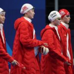 Why_Do_Swimmers_Wear_Down_Jackets_Before_Competitions_